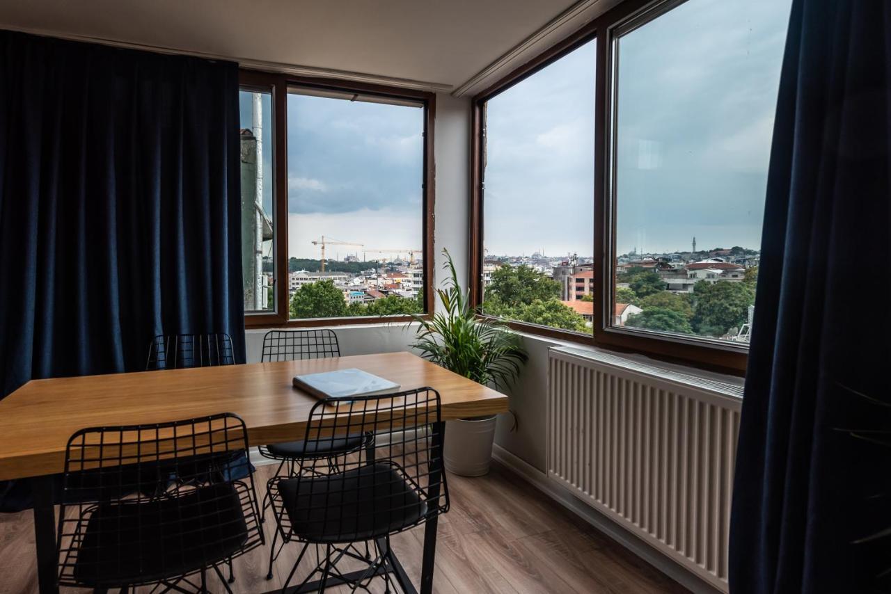Intro Suites Istanbul Exterior photo