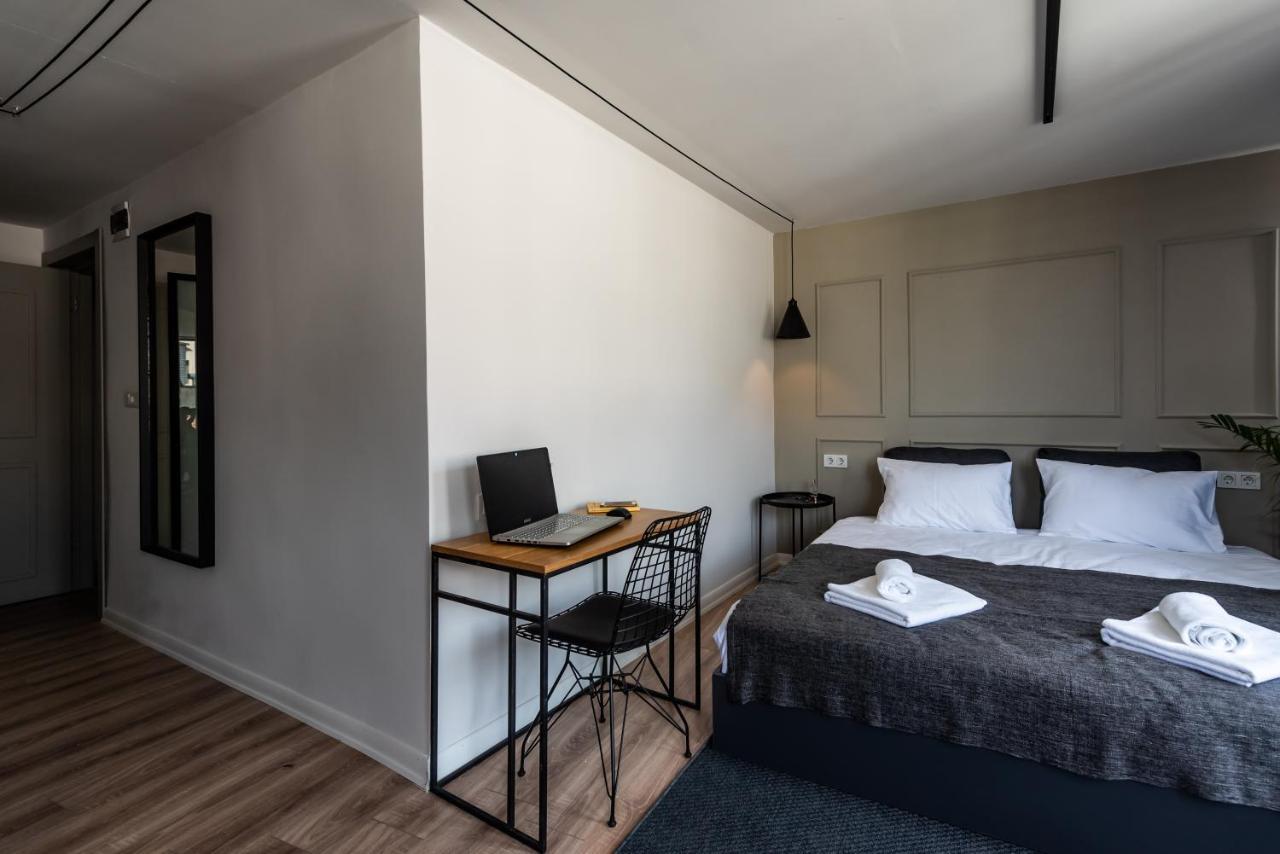 Intro Suites Istanbul Exterior photo